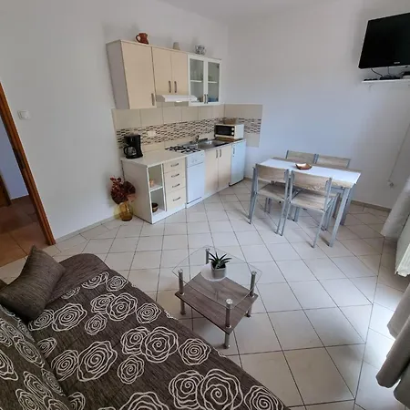 Fuer 3 Personen- Mit Balkon Und Meerblick By Interhome Apartment Dramalj